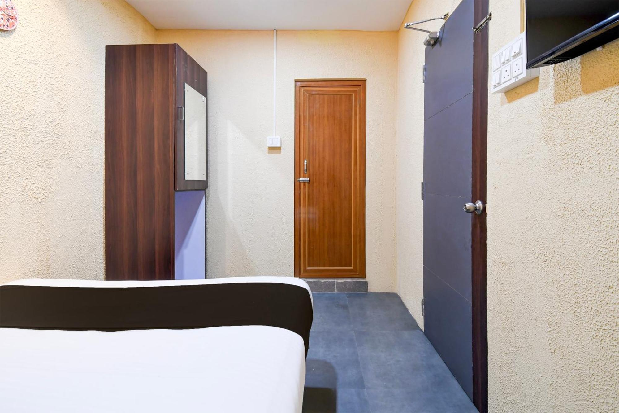 Super Hotel O Pra Guest House Bhubaneswar Eksteriør billede